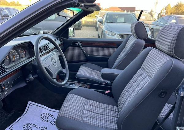 Mercedes-Benz Klasa E cena 79900 przebieg: 241000, rok produkcji 1995 z Wołomin małe 352